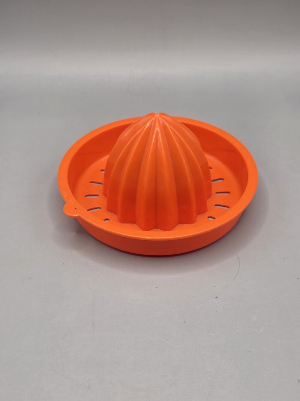 Vintage Tupperware Orange Citrus Juicer Reamer #409 Replacement Part Retro MCM